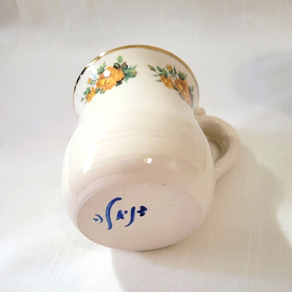 Vintage Handmade Pottery Mugs Gorgeous Rose & Gold Rim Mug set of 2 - Picture 9 of 16